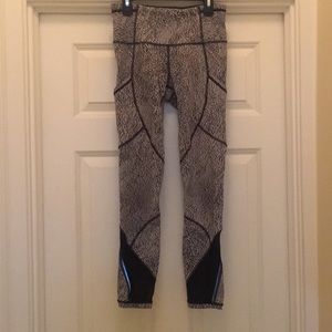 Lululemon tights